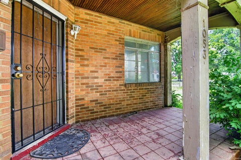 Tiny photo for 1053 N Elmer Street, South Bend, IN 46628 (MLS # 202542568)
