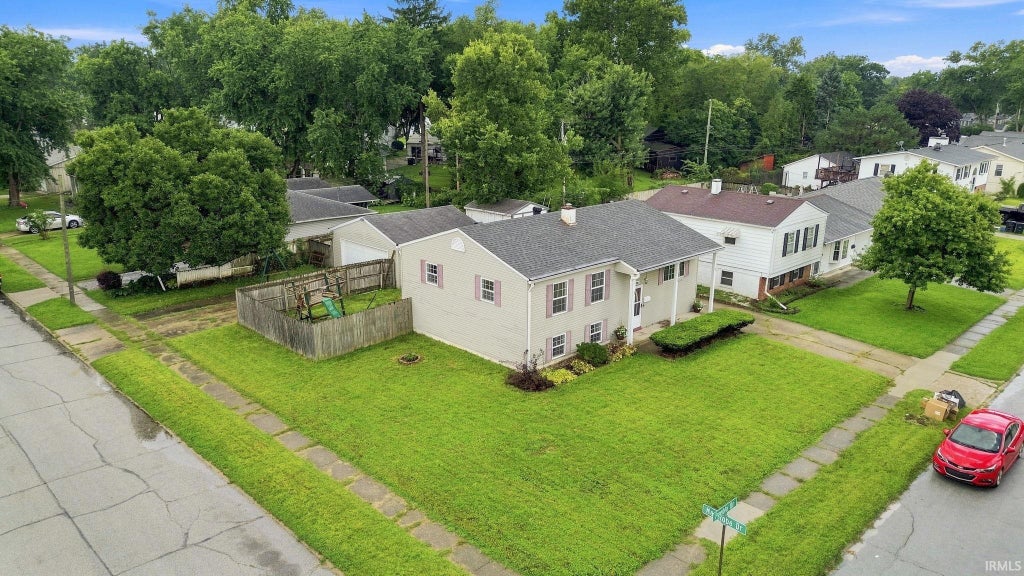 Photo of 2405 Pueblo Drive, Lafayette, IN 47909 (MLS # 202634612)