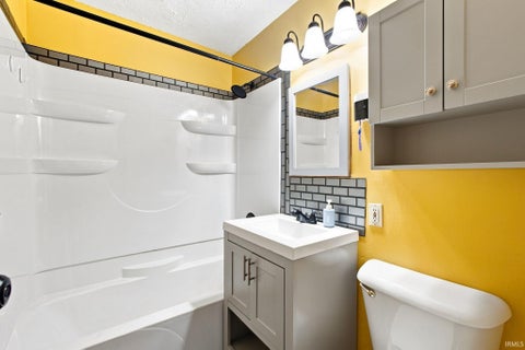 Tiny photo for 2405 Pueblo Drive, Lafayette, IN 47909 (MLS # 202634612)