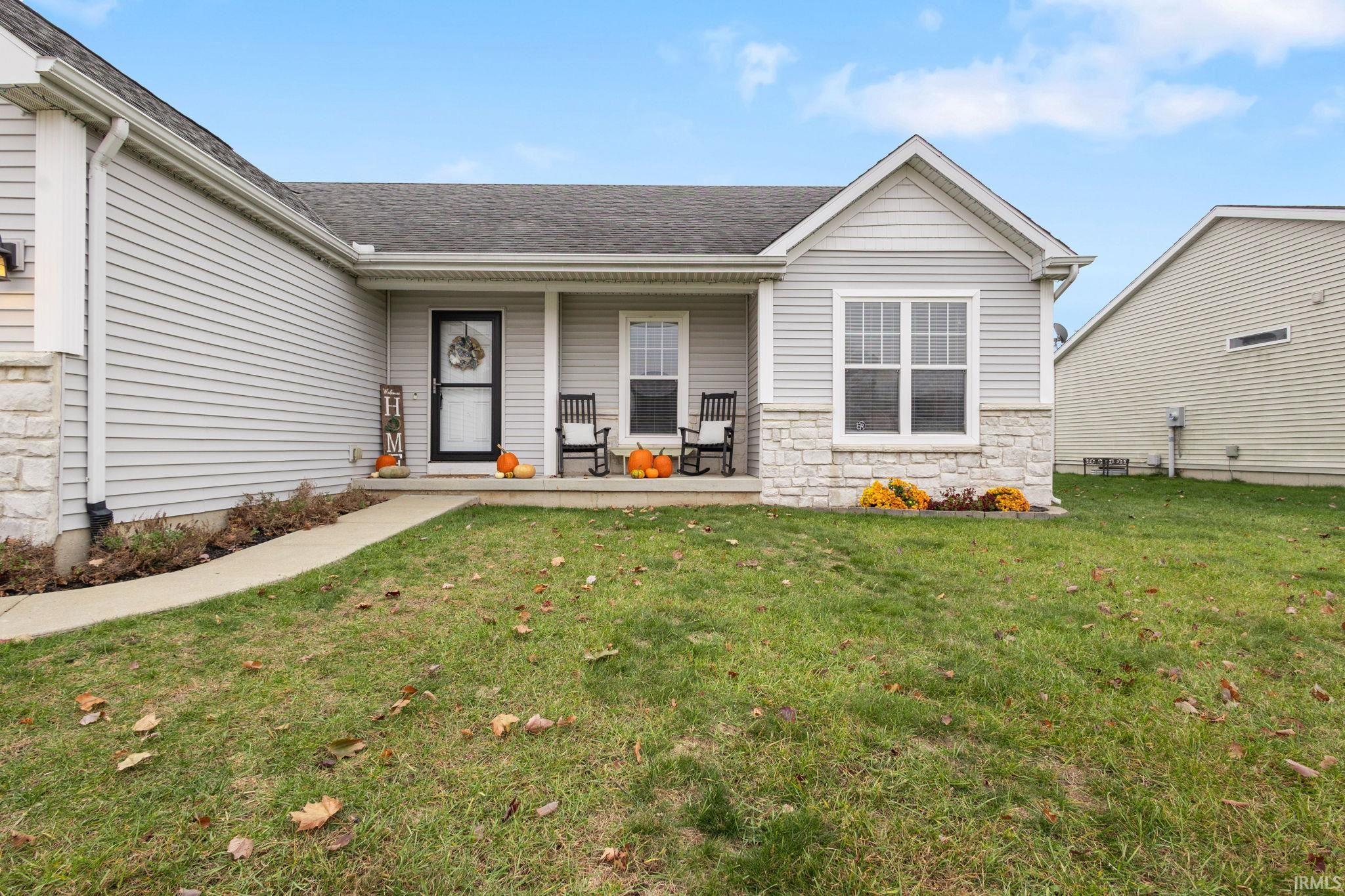 South Bend, Indiana 46628, United States, 3 Bedrooms Bedrooms, ,2 BathroomsBathrooms,Residential,Pending,247083