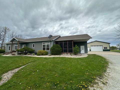 8679 E 850 Street, New Carlisle, IN 46552 - #: 202515377