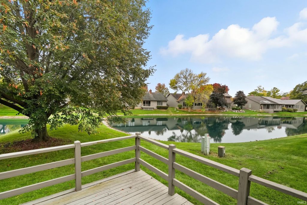 Photo of 5720 Bayside Drive, Fort Wayne, IN 46815 (MLS # 202600082)