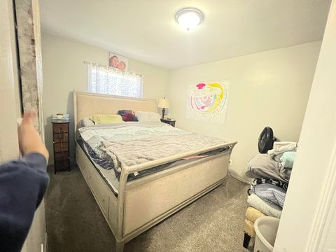 Tiny photo for 2118 S Warren Street, South Bend, IN 46613 (MLS # 202612518)