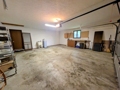 Tiny photo for 1401 Ruhl Garden Court, Kokomo, IN 46902 (MLS # 202620393)