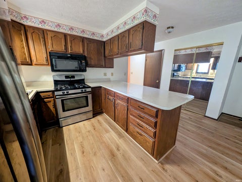 Tiny photo for 1401 Ruhl Garden Court, Kokomo, IN 46902 (MLS # 202620393)