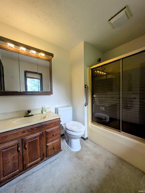 Tiny photo for 1401 Ruhl Garden Court, Kokomo, IN 46902 (MLS # 202620393)