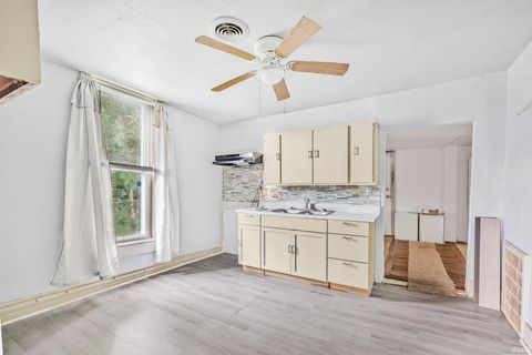 Tiny photo for 3722 S Gallatin Street, Marion, IN 46953 (MLS # 202618746)