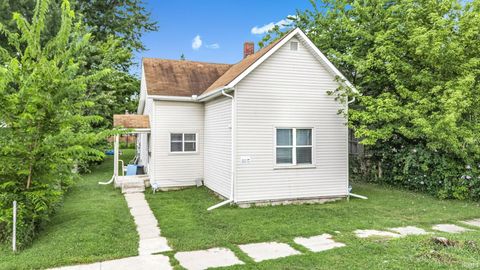 Tiny photo for 3722 S Gallatin Street, Marion, IN 46953 (MLS # 202618746)