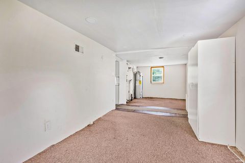Tiny photo for 3722 S Gallatin Street, Marion, IN 46953 (MLS # 202618746)
