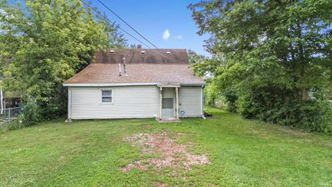Tiny photo for 3722 S Gallatin Street, Marion, IN 46953 (MLS # 202618746)