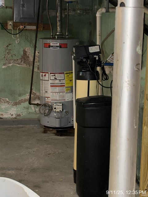 Tiny photo for 39 George Street, Peru, IN 46970 (MLS # 202536453)