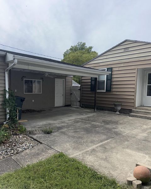 Tiny photo for 39 George Street, Peru, IN 46970 (MLS # 202536453)