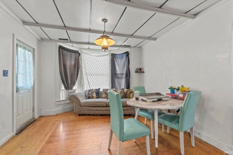 Tiny photo for 426 E Market Street, Huntington, IN 46750 (MLS # 202627303)