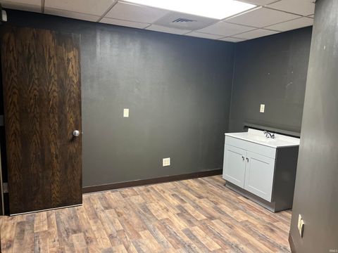 Tiny photo for 3804 Southland Avenue, Kokomo, IN 46902 (MLS # 202600495)