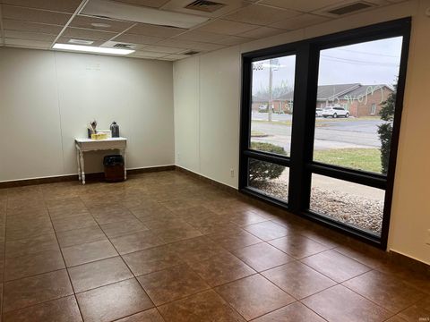 Tiny photo for 3804 Southland Avenue, Kokomo, IN 46902 (MLS # 202600495)