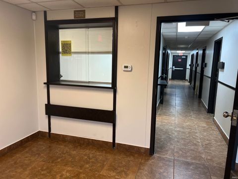 Tiny photo for 3804 Southland Avenue, Kokomo, IN 46902 (MLS # 202600495)