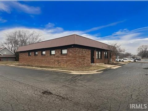 Tiny photo for 3804 Southland Avenue, Kokomo, IN 46902 (MLS # 202600495)