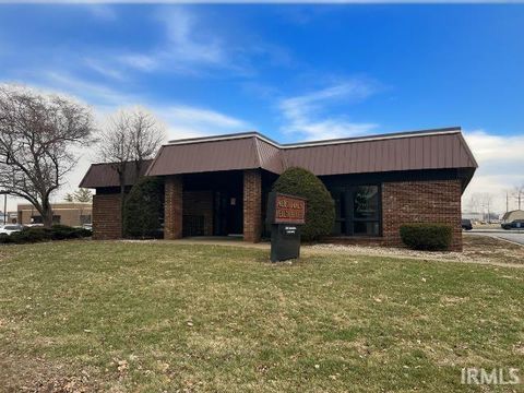 Tiny photo for 3804 Southland Avenue, Kokomo, IN 46902 (MLS # 202600495)