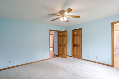 Tiny photo for 4718 W Country Road #150, Danville, IN 46122 (MLS # 202615682)