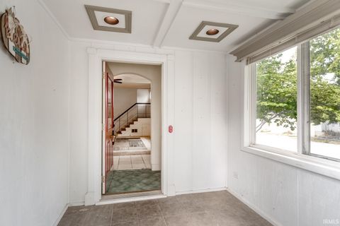 Tiny photo for 804 S 10th Street, Lafayette, IN 47905 (MLS # 202532611)