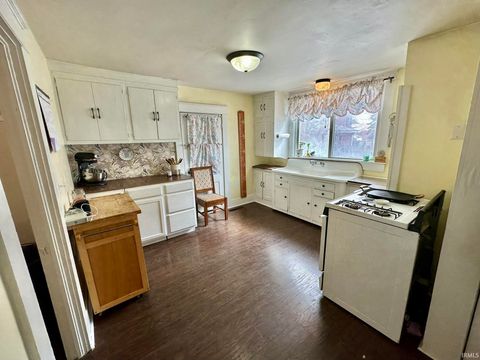 Tiny photo for 115 N Miami Street, Peru, IN 46970 (MLS # 202605645)