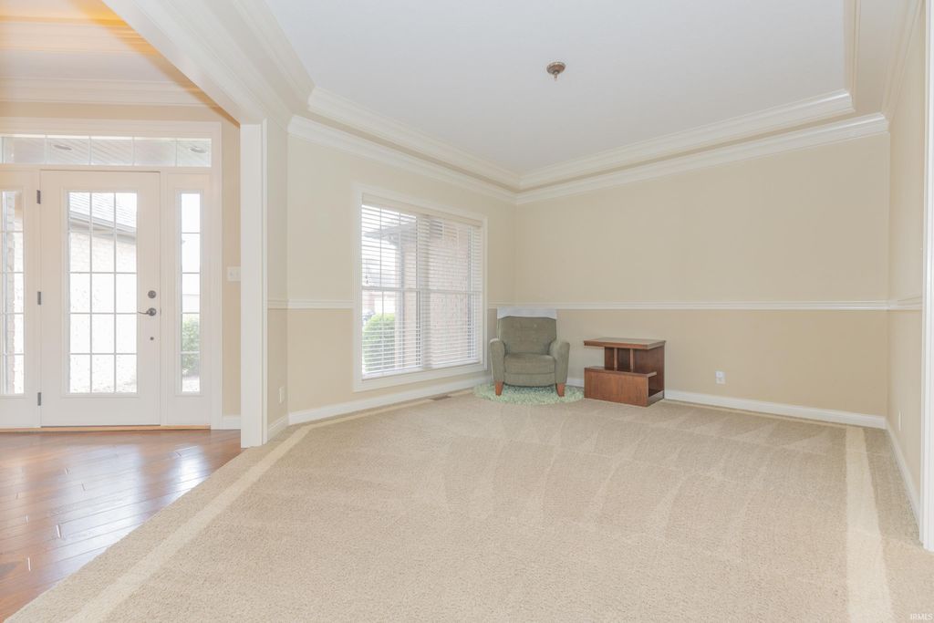 Photo of 2848 Thornhill Drive, Evansville, IN 47725 (MLS # 202611432)