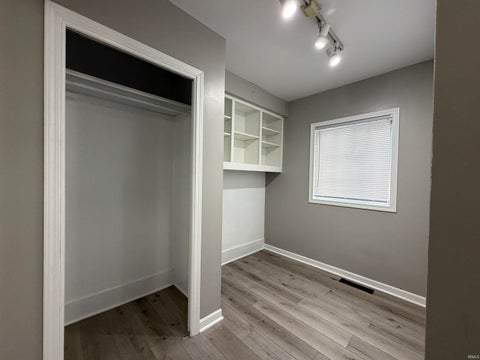Tiny photo for 225 Stanley Street, Mishawaka, IN 46545 (MLS # 202640652)