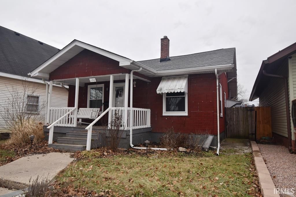 Photo of 1210 S Columbia Street, Frankfort, IN 46041 (MLS # 202600775)