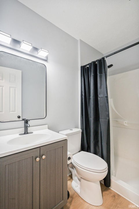 Tiny photo for 1716 Oakhill Road, Kokomo, IN 46902 (MLS # 202635152)