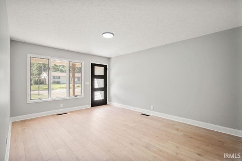 Tiny photo for 1716 Oakhill Road, Kokomo, IN 46902 (MLS # 202635152)