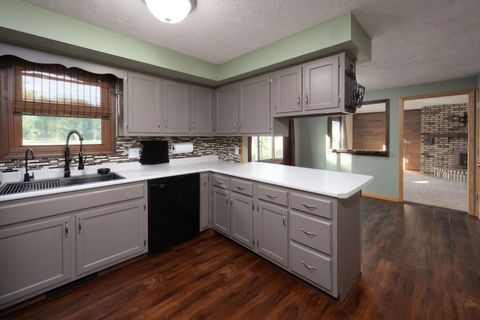Tiny photo for 4531 Blue Water Court, Fort Wayne, IN 46804 (MLS # 202618647)