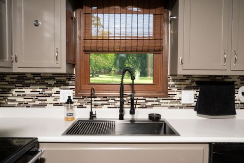 Tiny photo for 4531 Blue Water Court, Fort Wayne, IN 46804 (MLS # 202618647)