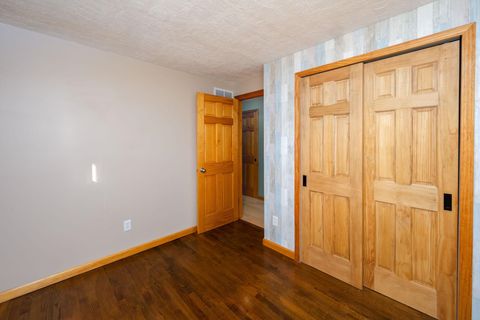 Tiny photo for 4531 Blue Water Court, Fort Wayne, IN 46804 (MLS # 202618647)