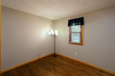 Tiny photo for 4531 Blue Water Court, Fort Wayne, IN 46804 (MLS # 202618647)