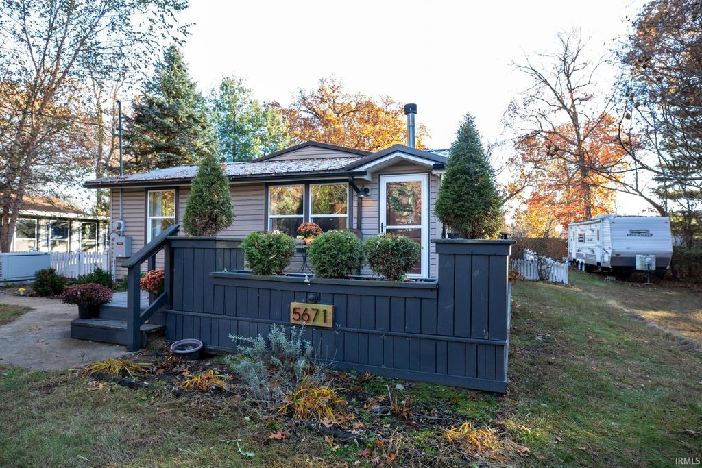 Photo of 5671 Shady Lane, Knox, IN 46534 (MLS # 202615856)