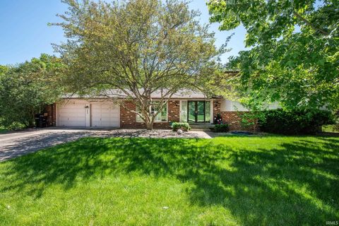 Photo of 3559 Canterbury Drive, Lafayette, IN 47909 (MLS # 202618530)