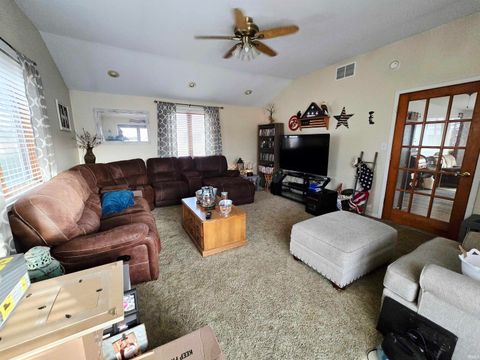 Tiny photo for 504 S Park Drive, Monticello, IN 47960 (MLS # 202604864)