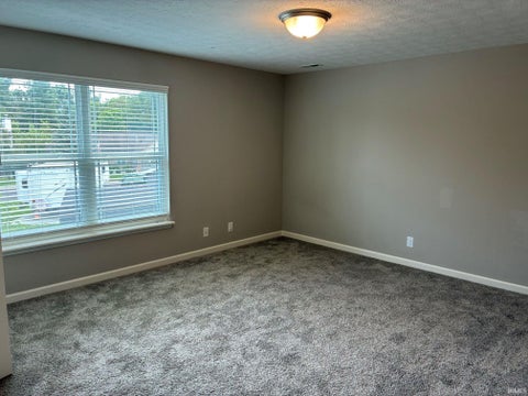 Tiny photo for 1125 Robin Court, Greentown, IN 46936 (MLS # 202642399)