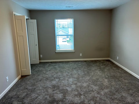 Tiny photo for 1125 Robin Court, Greentown, IN 46936 (MLS # 202642399)