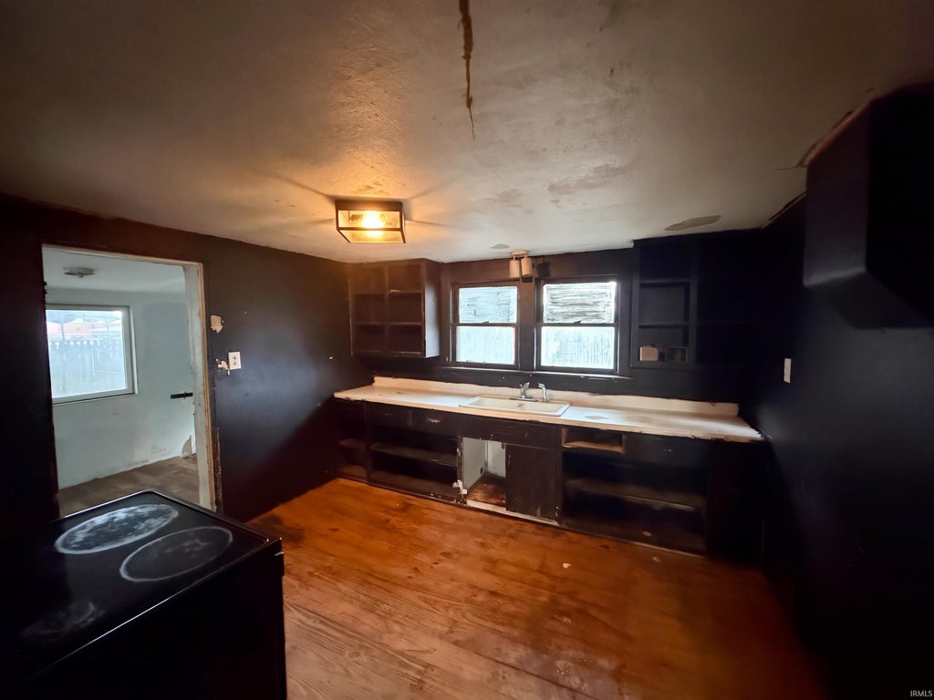 Photo of 309 NE B Street, Linton, IN 47441 (MLS # 202642683)