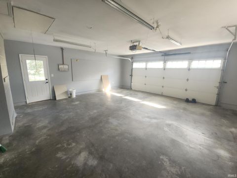Tiny photo for 308 Longtree Lane, Logansport, IN 46947 (MLS # 202541396)