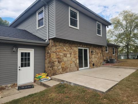 Tiny photo for 308 Longtree Lane, Logansport, IN 46947 (MLS # 202541396)