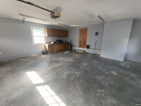 Tiny photo for 308 Longtree Lane, Logansport, IN 46947 (MLS # 202541396)