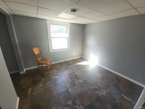 Tiny photo for 308 Longtree Lane, Logansport, IN 46947 (MLS # 202541396)