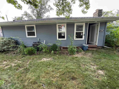 Photo of 2306 S 500 E, Columbia City, IN 46725 (MLS # 202628860)