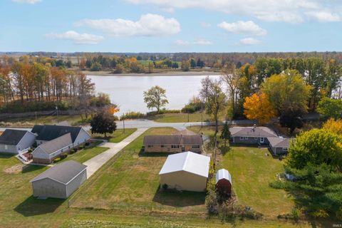 Tiny photo for 4792 E 100 N, Kokomo, IN 46901 (MLS # 202543834)