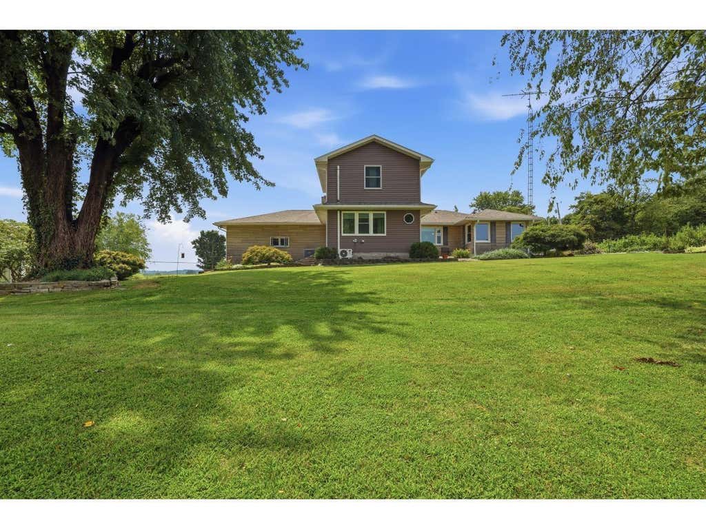 Photo of 4921 State Road 158, Bedford, IN 47421 (MLS # 202633304)