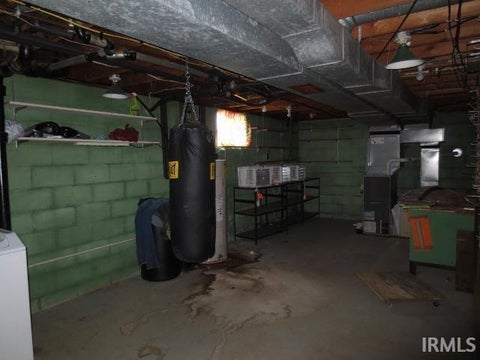 Tiny photo for 1142 Cherry Lane, West Lafayette, IN 47906 (MLS # 202643537)
