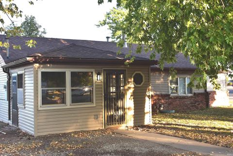 Photo of 1304 E Morgan Street, Kokomo, IN 46901 (MLS # 202536665)