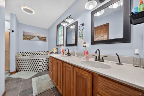 Tiny photo for 3491 E 200 N, Peru, IN 46970 (MLS # 202604368)